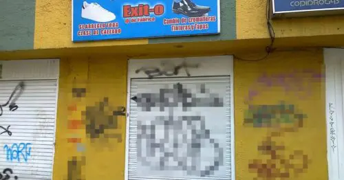 ALMACEN DE CALZADO Y REMONTADORA EXITO ALMACEN DE CALZADO Y REMONTADORA EXITO